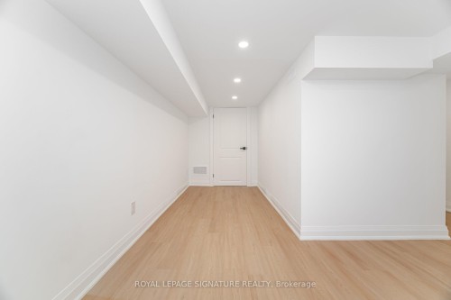 285 Charlton Avenue W, Hamilton, ON - Indoor Photo Showing Other Room