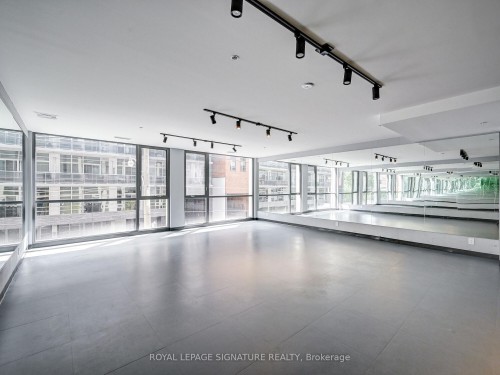 Ph18-39 Brant Street, Toronto, ON - Indoor