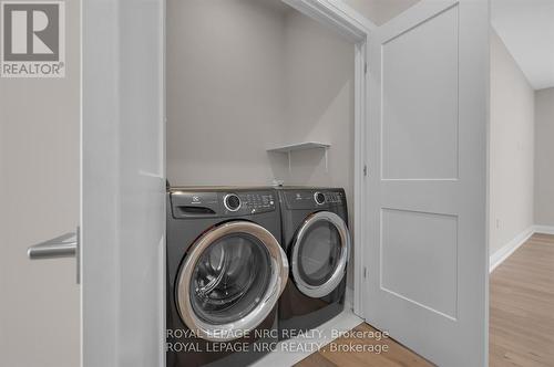 13 - 1465 Station Street, Pelham (Fonthill), ON - Indoor Photo Showing Laundry Room