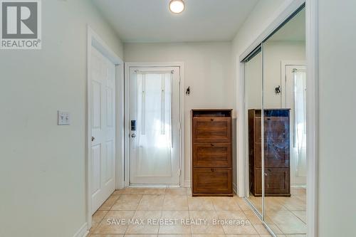 67 Golden Iris Crescent, Hamilton, ON - Indoor Photo Showing Other Room