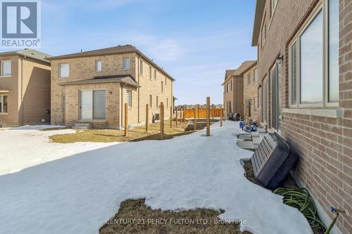 7 Spinland Street, Caledon, ON - Outdoor