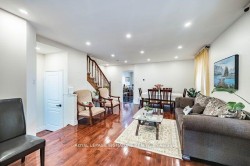 5708 Margarita Crescent  Mississauga, ON L5M 6Y8