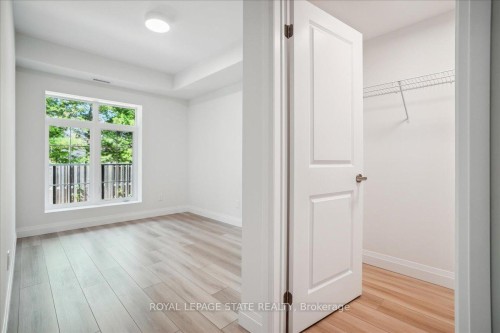 124-153 Wilson Street W, Hamilton, ON - Indoor Photo Showing Other Room