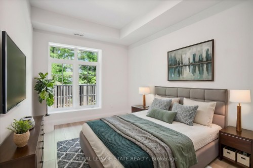 124-153 Wilson Street W, Hamilton, ON - Indoor Photo Showing Bedroom