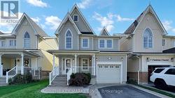 3 CRANBORNE CRESCENT  Whitby, ON L1M 2M2