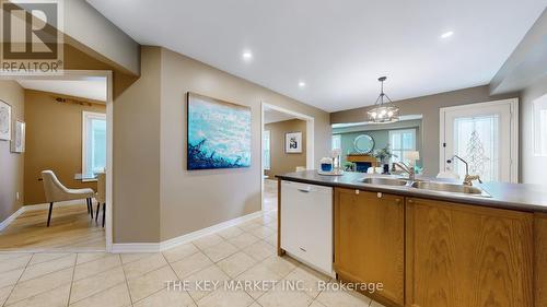 3 Cranborne Crescent, Whitby, ON - Indoor Photo Showing Kitchen With Double Sink