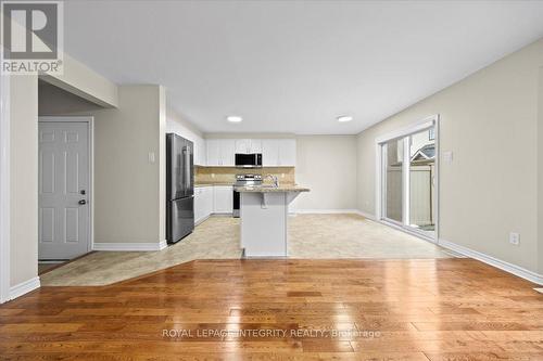 brand-new 2025 stainless steel appliances - 578 Sunlit Circle, Ottawa, ON - Indoor Photo Showing Kitchen