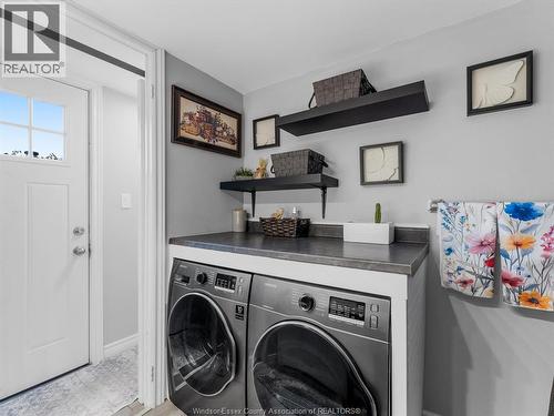 42 Wilder Drive South, Lakeshore, ON - Indoor Photo Showing Laundry Room