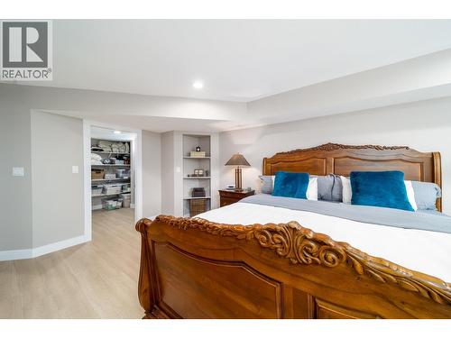 2760 Dry Valley Road, Kelowna, BC - Indoor Photo Showing Bedroom