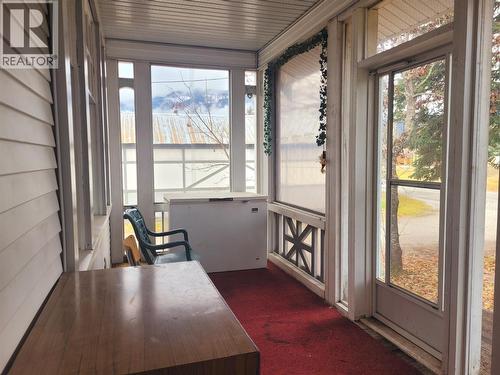 5928 Fourth Avenue, Blue River, BC - Indoor Photo Showing Other Room