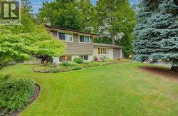 47 HILLCREST Lane  Kitchener, ON N2K 1S9