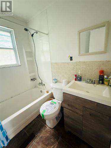 950 Main Road, Dunville, NL - Indoor Photo Showing Bathroom