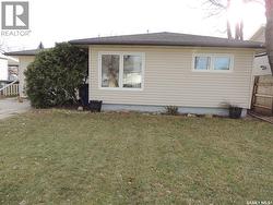 918 Albert STREET  Estevan, SK S4A 1S3