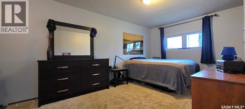 918 Albert Street, Estevan, SK - Indoor Photo Showing Bedroom