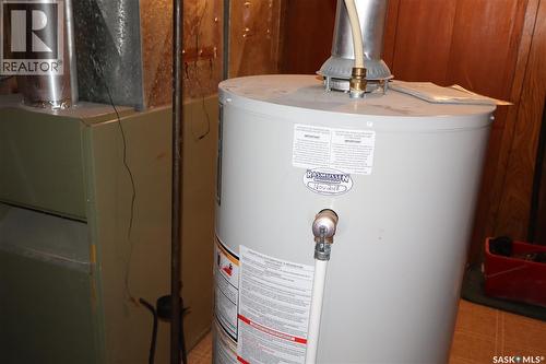 203 5Th Avenue W, Assiniboia, SK - Indoor Photo Showing Basement