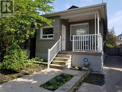 LOWER - 19 ORLEY AVENUE  Toronto, ON M4C 2B8