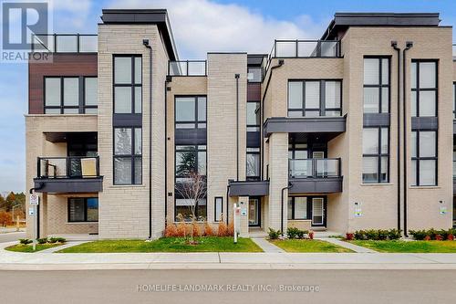 5 INGERSOLL LANE  Richmond Hill, ON L4E 1G9