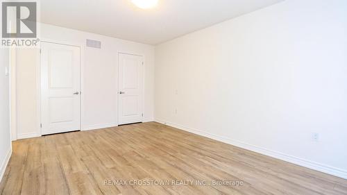 Unit 21 - 2023 Matteer Court, Innisfil, ON - Indoor Photo Showing Other Room