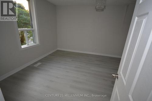 8 West Street W, Brampton, ON - Indoor Photo Showing Other Room