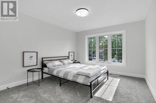 418 Old Wonderland Road, London South (South N), ON 