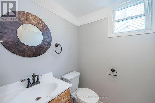 14 D'Ambrosio Drive, Barrie, ON - Indoor Photo Showing Bathroom