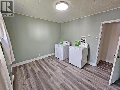 426 Mckelvie Road, Hixon, BC - Indoor Photo Showing Laundry Room