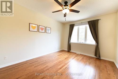 19 - 110 Napier Street W, Blue Mountains, ON - Indoor Photo Showing Other Room