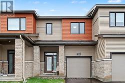 201 GERRY LALONDE DR. DRIVE  Ottawa, ON K4A 0Y4