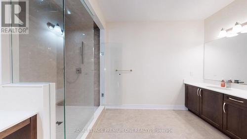 52 Daisy Meadow Crescent, Caledon, ON - Indoor Photo Showing Bathroom