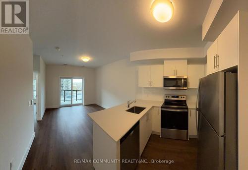 207 - 1000 Lackner Place, Kitchener, ON - Indoor Photo Showing Kitchen With Stainless Steel Kitchen
