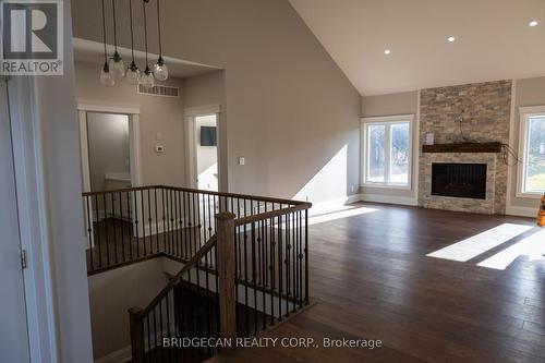 75 Robinson Road, Cambridge, ON - Indoor With Fireplace
