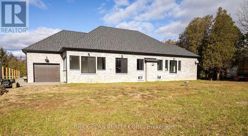 75 Robinson Road, Cambridge, ON - Outdoor