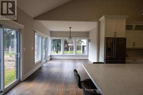 75 Robinson Road, Cambridge, ON - Indoor