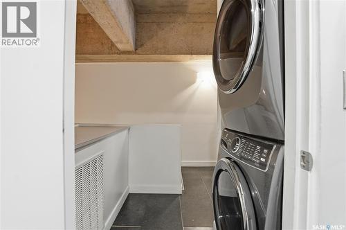 429 120 23Rd Street E, Saskatoon, SK - Indoor Photo Showing Laundry Room