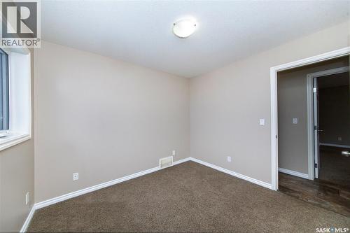 211 Mccallum Way, Saskatoon, SK - Indoor Photo Showing Other Room