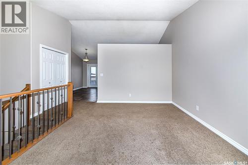 211 Mccallum Way, Saskatoon, SK - Indoor Photo Showing Other Room