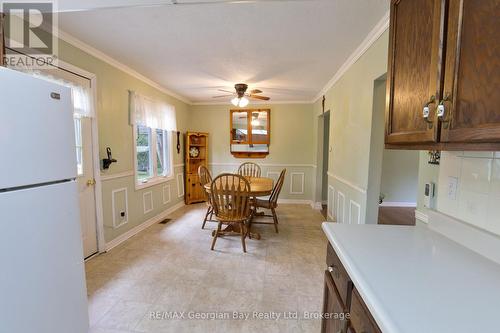 1 Lindale Avenue, Tiny, ON - Indoor