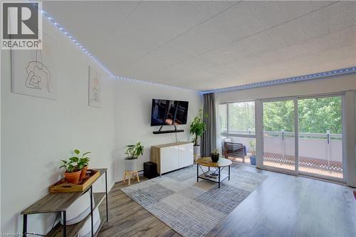 91 Conroy Crescent Unit# 202, Guelph, ON - Indoor