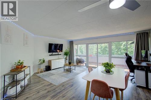 91 Conroy Crescent Unit# 202, Guelph, ON - Indoor