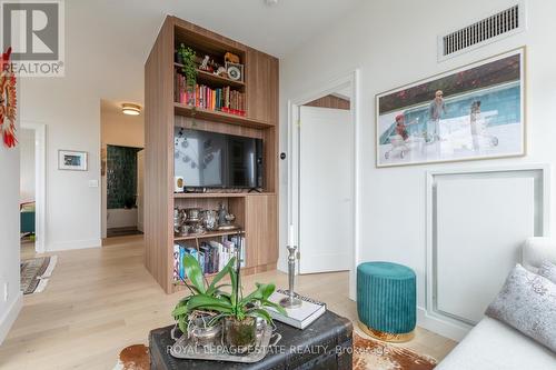 2603 - 500 Sherbourne Street, Toronto, ON - Indoor