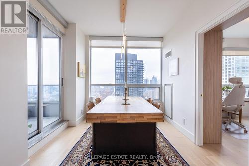 2603 - 500 Sherbourne Street, Toronto, ON - Indoor