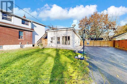 759 DOUGLAS STREET  Oshawa, ON L1H 5C6