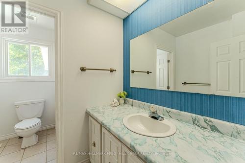 350 5 Concession W, Tiny, ON - Indoor Photo Showing Bathroom