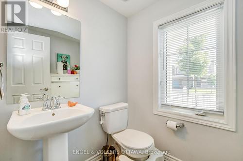 107 Santolina Street, Ottawa, ON - Indoor Photo Showing Bathroom