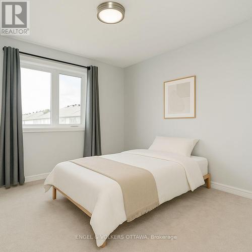 107 Santolina Street, Ottawa, ON - Indoor Photo Showing Bedroom