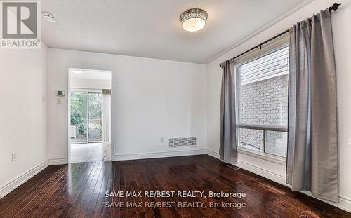 5141 Oakley Drive, Burlington, ON - Indoor Photo Showing Other Room
