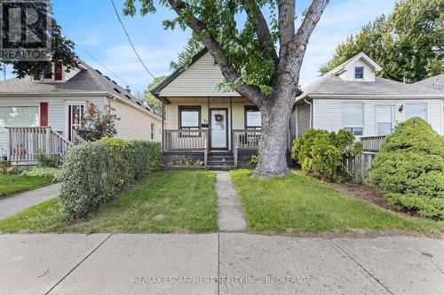 25 MCKINSTRY STREET  Hamilton (Industrial Sector), ON L8L 6C2