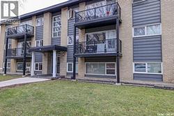 47 42 Spence STREET  Regina, SK S4S 4H4