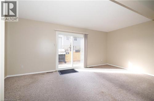 255 Northlake Drive Unit# 27, Waterloo, ON - Indoor Photo Showing Other Room