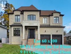 39 HOWARD ROAD  Newmarket, ON L3Y 3G6
